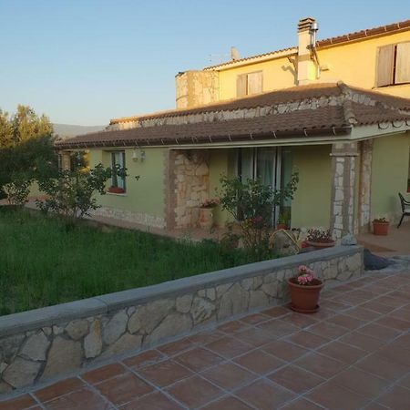 Villa Renzo E Lucia Sant Isidoro  Exterior foto